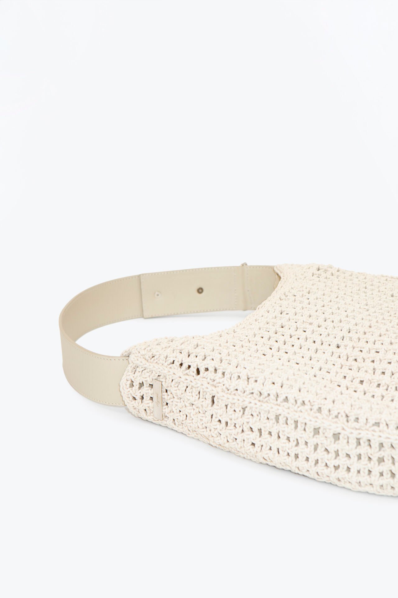 Cartera Benjamin crudo 3