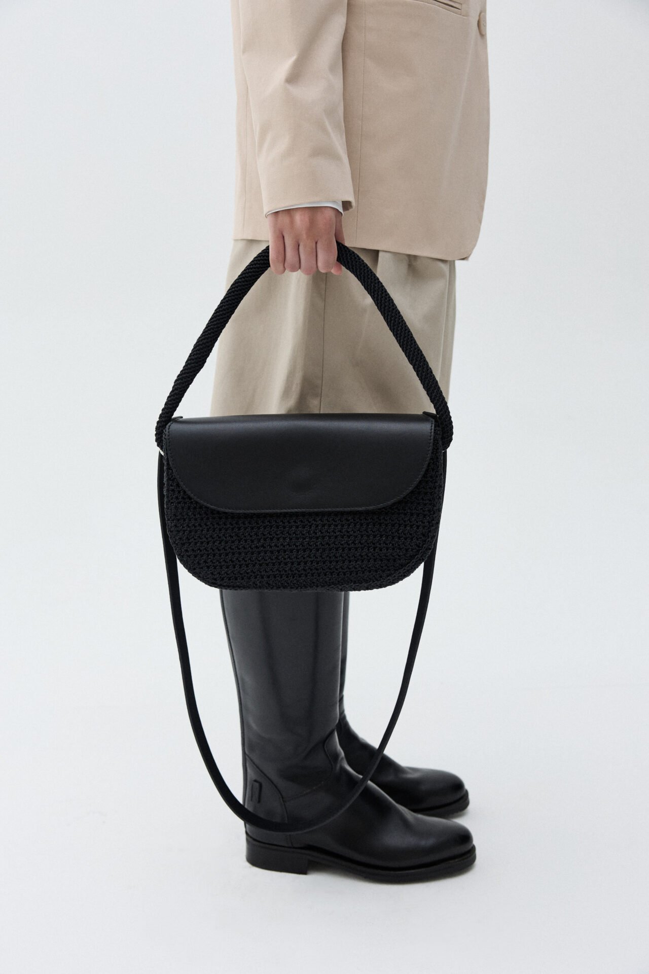 AYNIE_LOOKBOOK_MARZO_24_0097