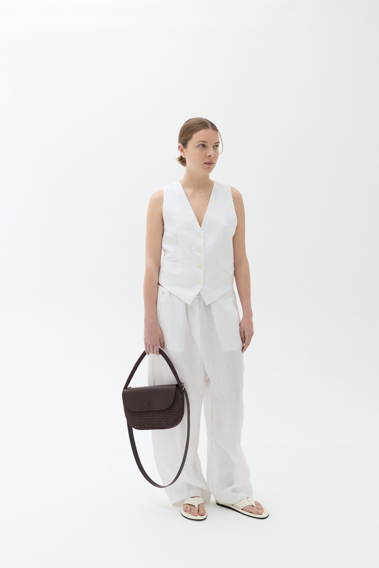 AYNIE_LOOKBOOK_AGOSTO_24_0058