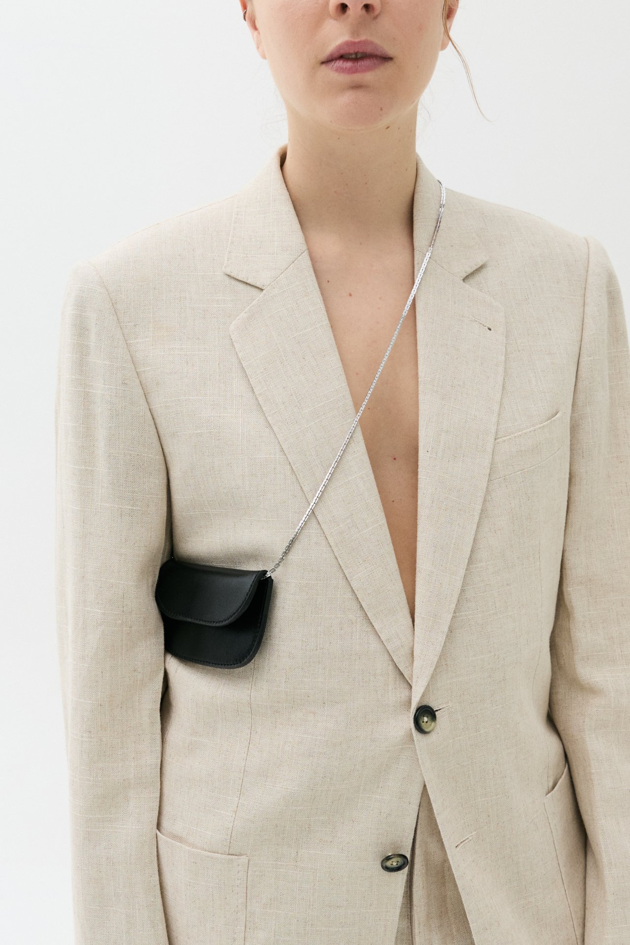 AYNIE_LOOKBOOK_AGOSTO_24_0467