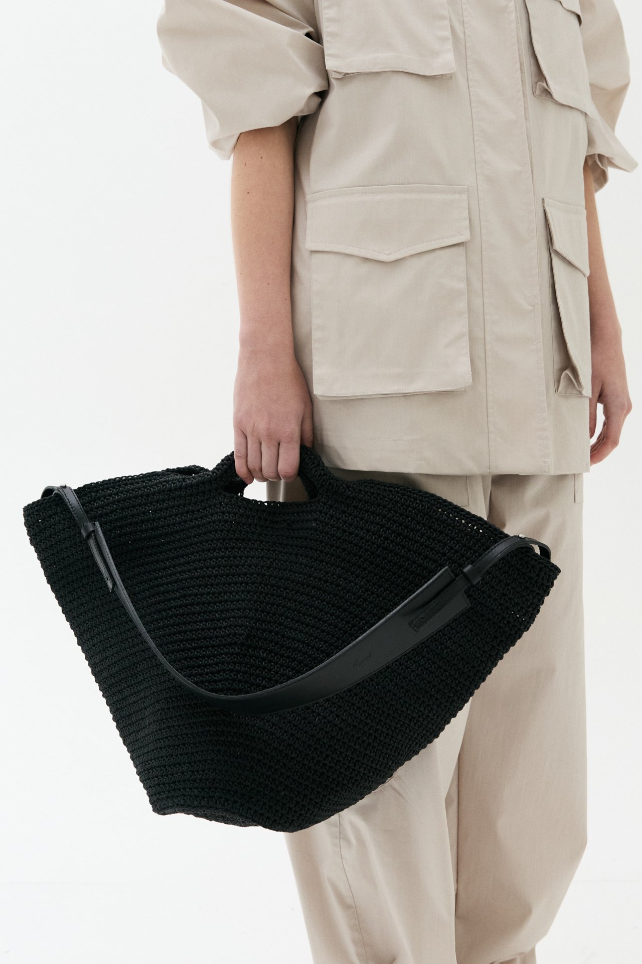 AYNIE_LOOKBOOK_AGOSTO_24_1029