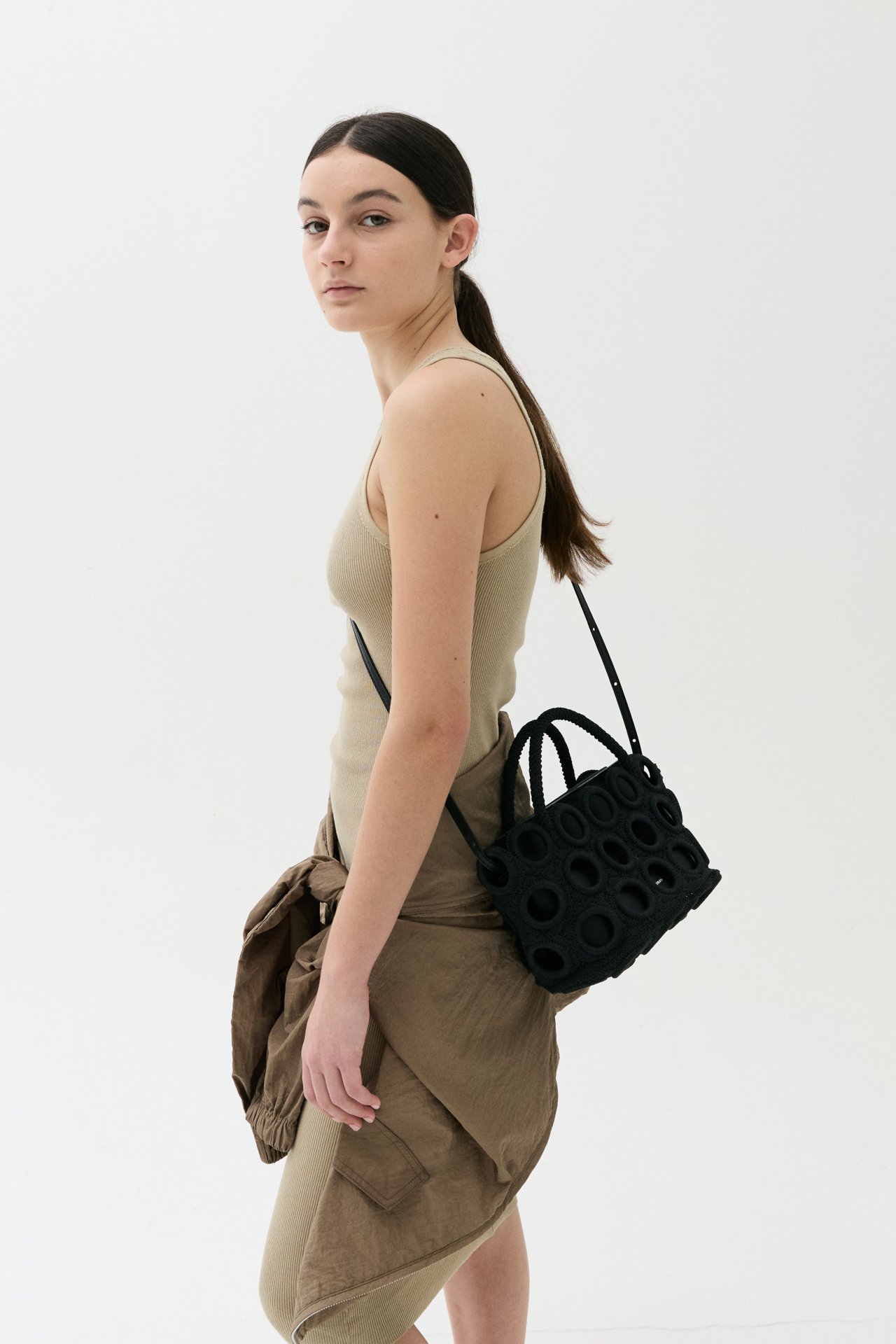 AYNIE_LOOKBOOK_AGOSTO_24_1677