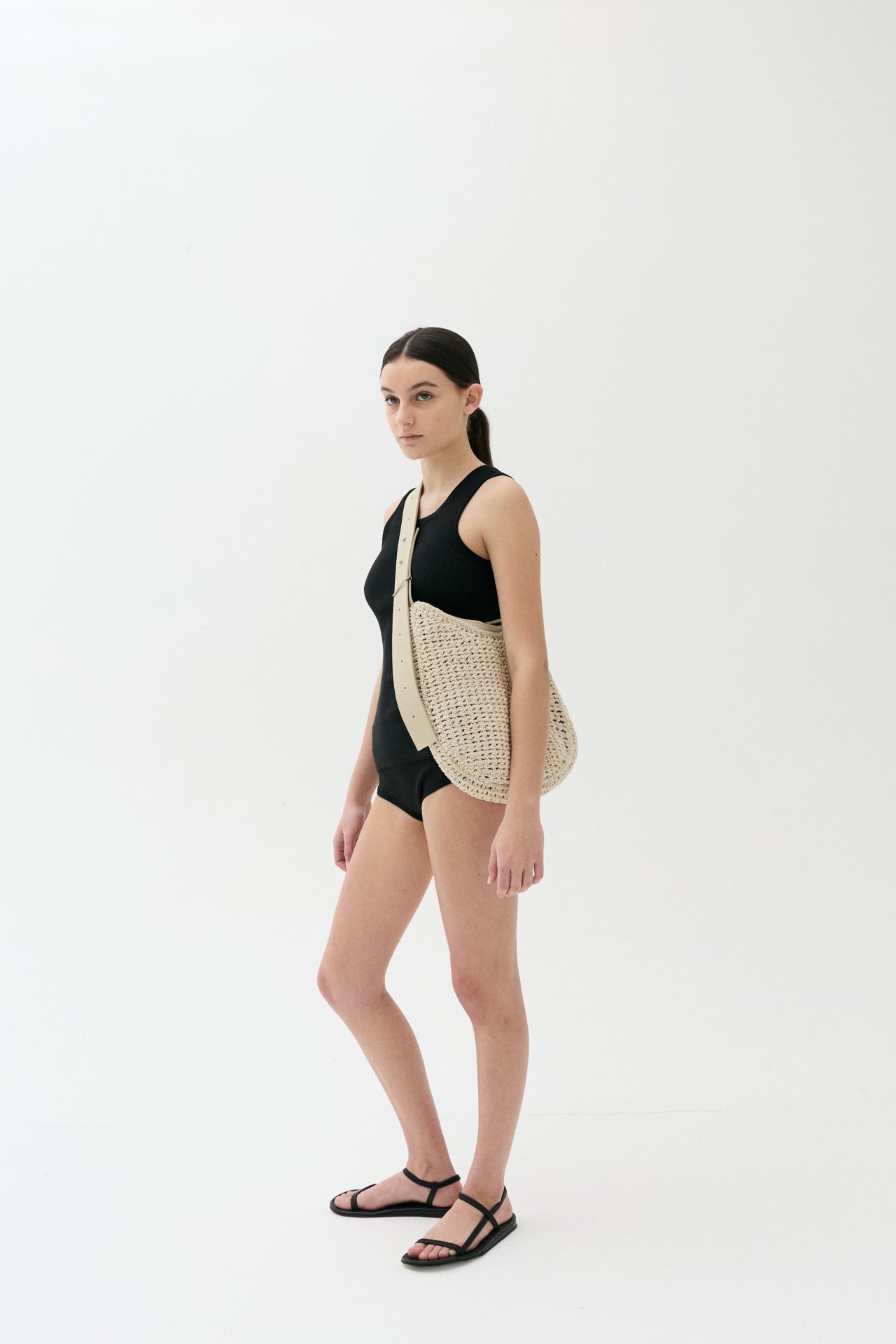 AYNIE_LOOKBOOK_AGOSTO_24_1898