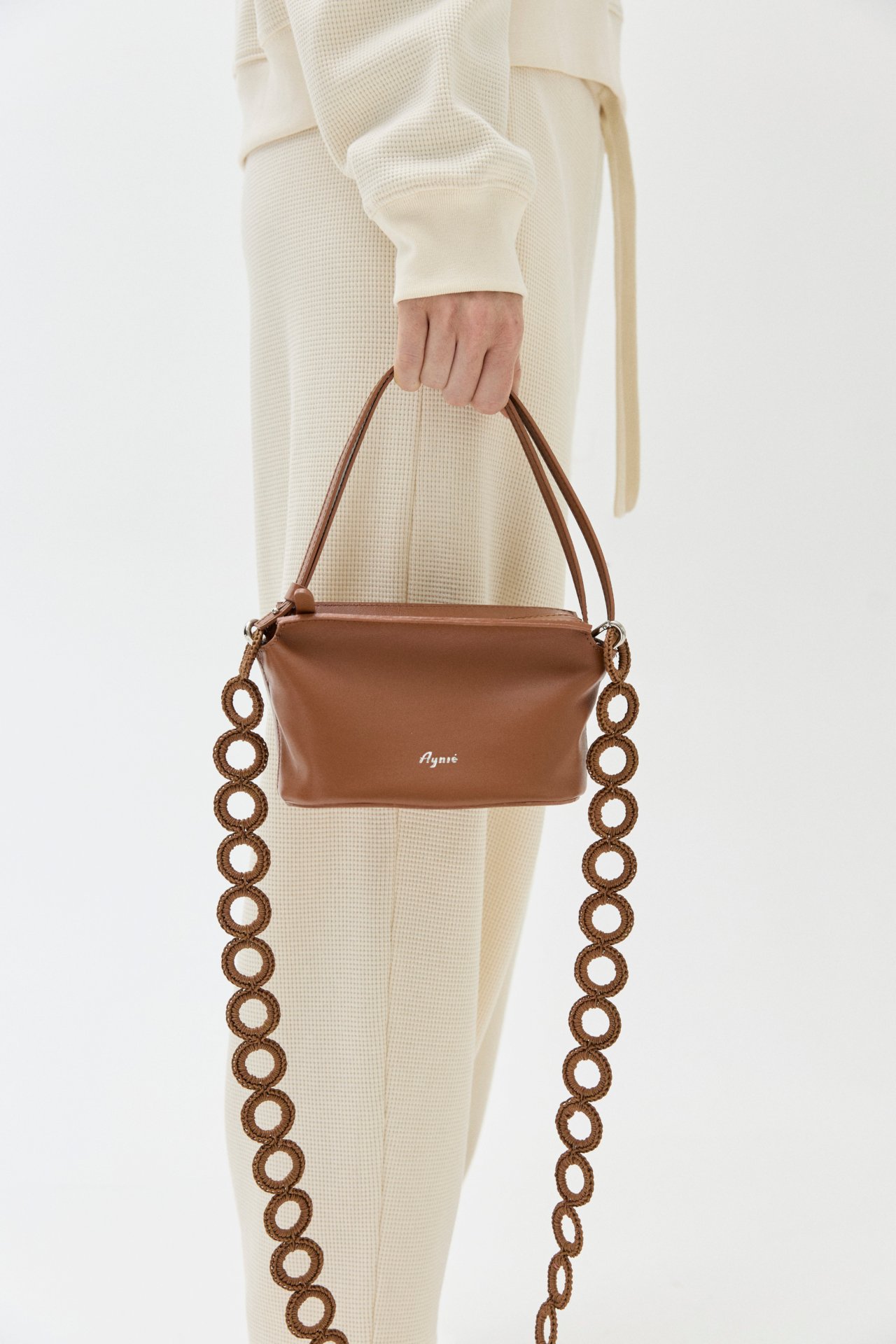 AYNIE_LB_MARZO_26_0543