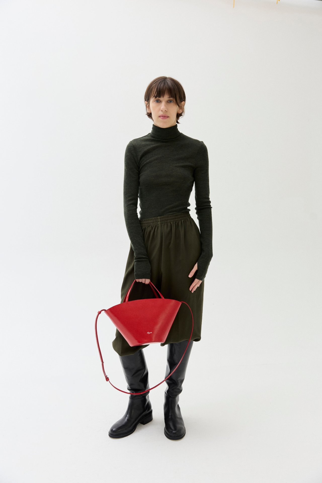 AYNIE_LB_MARZO_26_1776