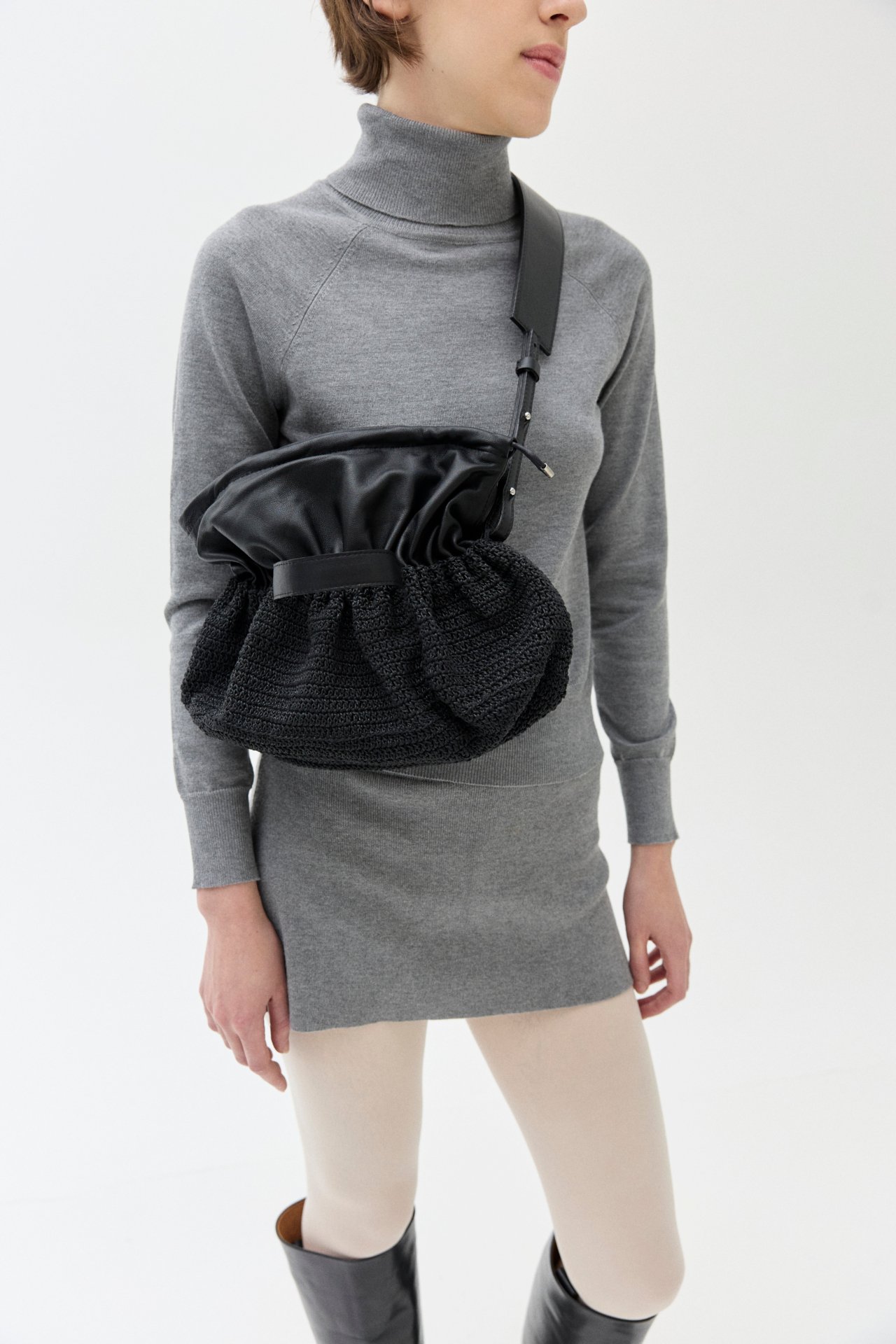 AYNIE_LB_MARZO_26_1964