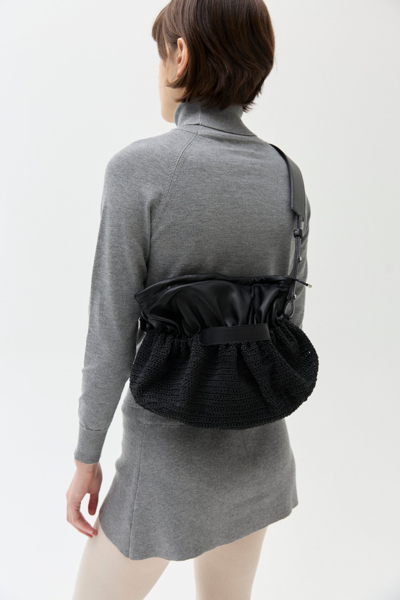 AYNIE_LB_MARZO_26_1980