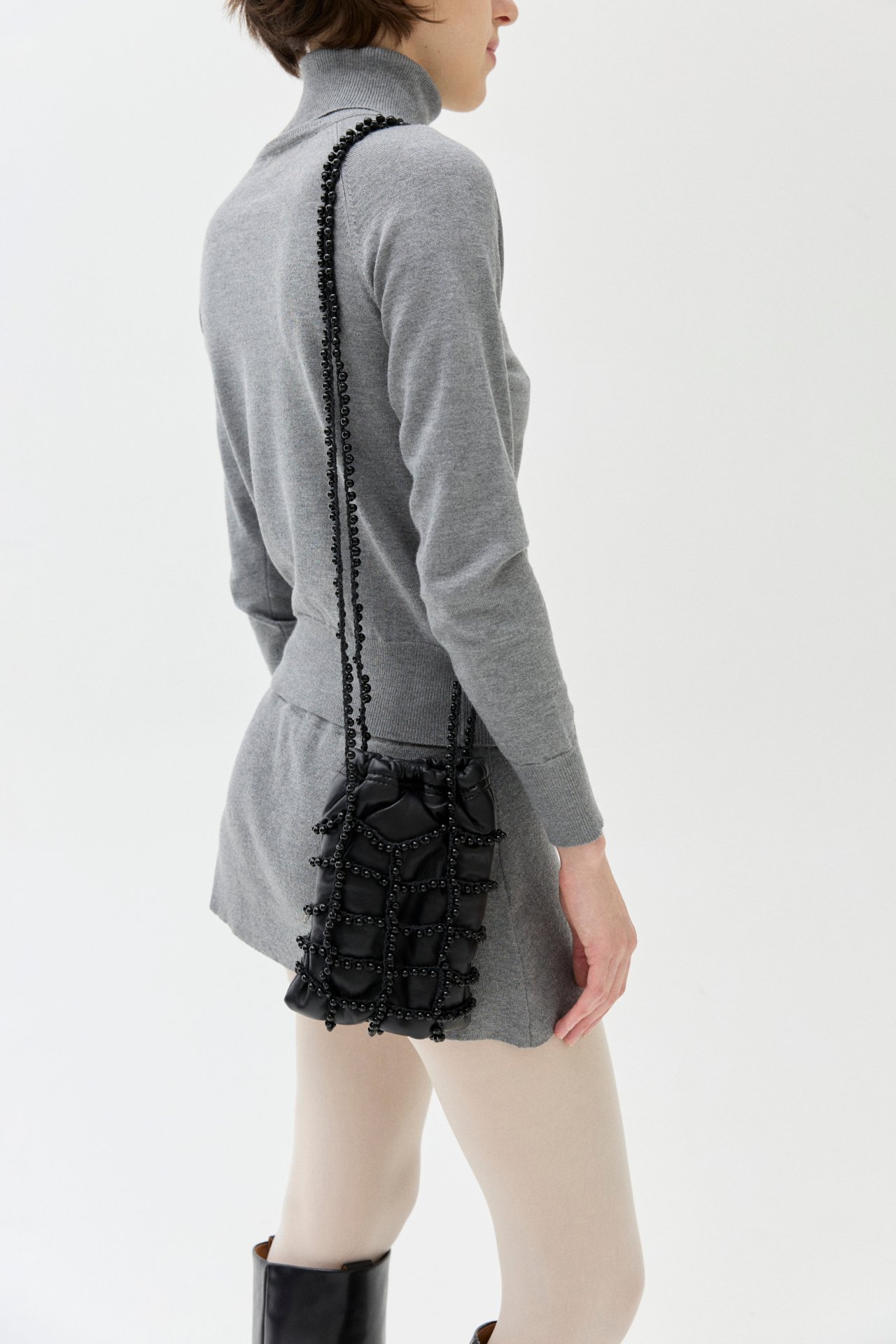 AYNIE_LB_MARZO_26_2028